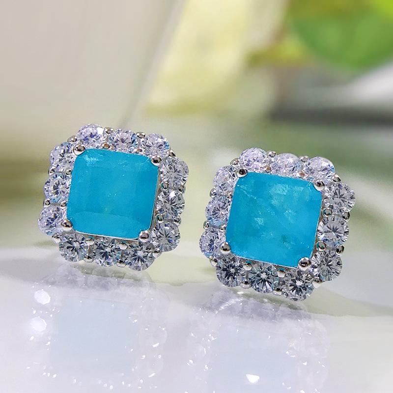 Hui Zhi Yi 2023 Paraiba Square Stud Earrings in S925 Sterling Silver (7x7mm) 925 Silver
Hui Zhi Yi 2023 Paraiba Square Stud Earrings in S925 Sterling Silver (7x7mm) 925 Silver