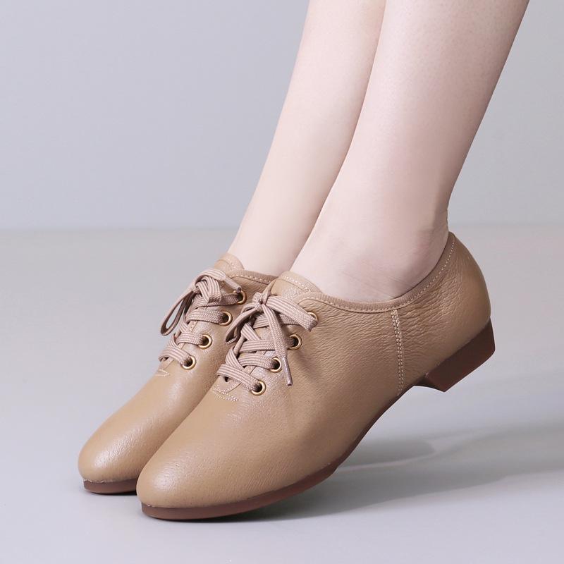 New Genuine Leather Pigskin Dance Shoes for Teachers - Classical & Square Dance Practice Size 37
New Genuine Leather Pigskin Dance Shoes for Teachers - Classical & Square Dance Practice Size 37