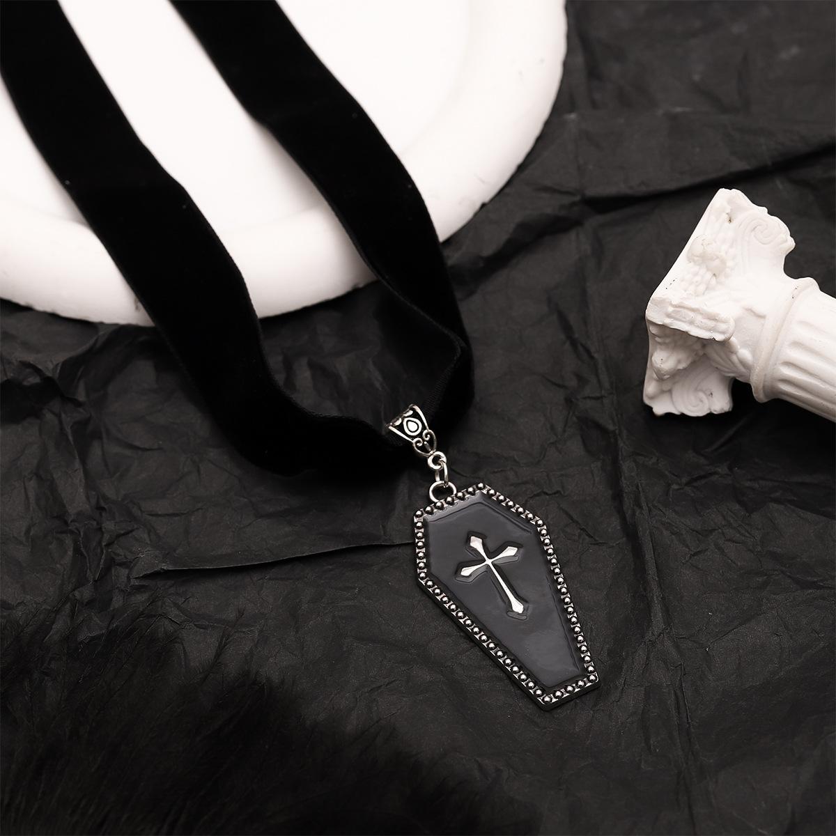 Vampire Coffin Choker, Gothic Cross Pendant, Velvet Ribbon Necklace for Halloween, Cosplay & Goth Fashion
Vampire Coffin Choker, Gothic Cross Pendant, Velvet Ribbon Necklace for Halloween, Cosplay & Goth Fashion