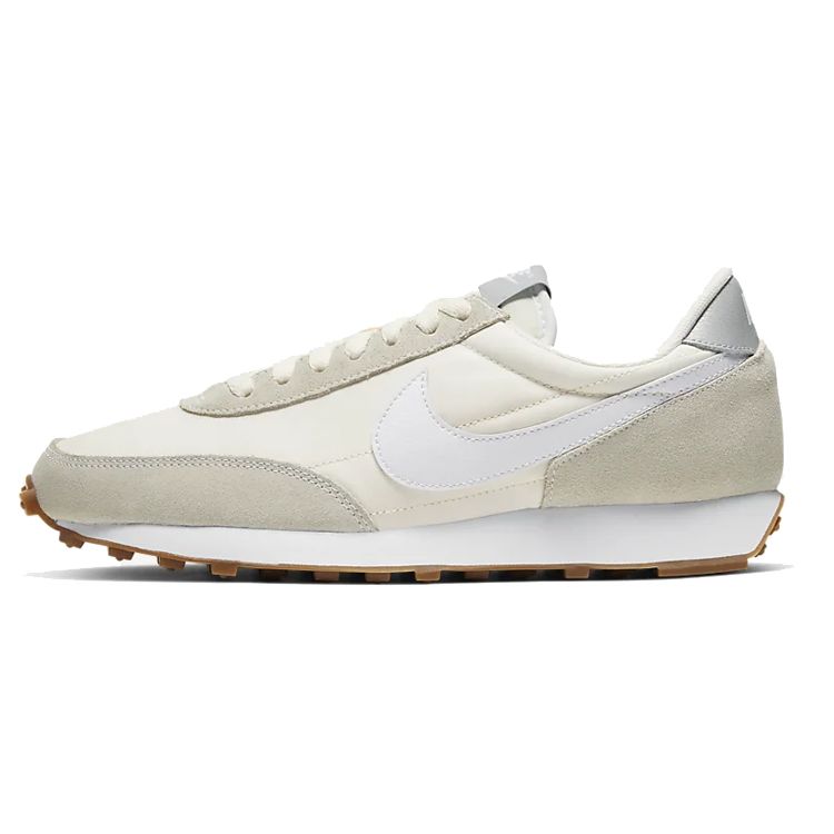 Женские кроссовки Nike Daybreak White Gum Summit-White Pale-Ivory CK2351-101 35.5
Женские кроссовки Nike Daybreak White Gum Summit-White Pale-Ivory CK2351-101 35.5