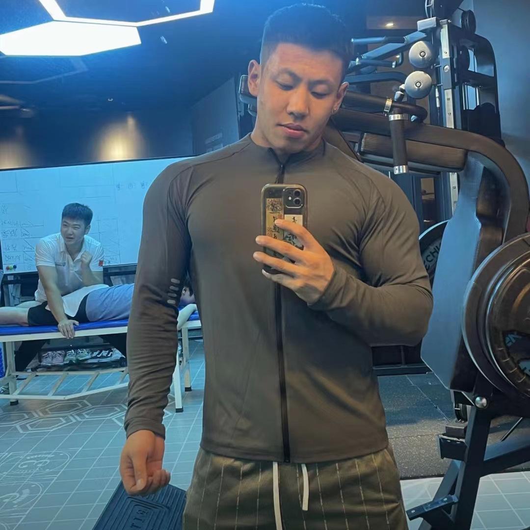 Мужская быстросохнущая приталенная куртка со стойкой – Защита от солнца, Длинный рукав, Одежда для занятий спортом на открытом воздухе на осень L серый
Мужская быстросохнущая приталенная куртка со стойкой – Защита от солнца, Длинный рукав, Одежда для занятий спортом на открытом воздухе на осень L серый