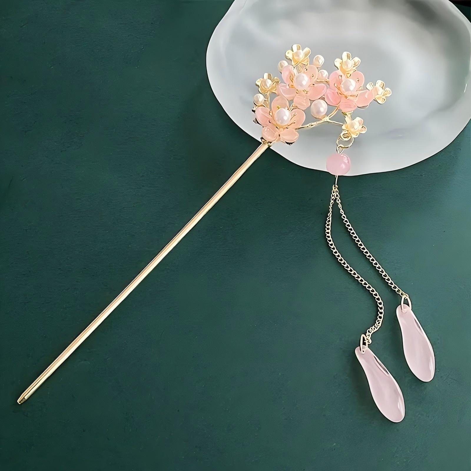 Классическое китайское украшение для волос в виде цветка сливы ручной работы из высококачественного металла для повседневной носки, вечеринок, фестивалей, сочетающееся с другими аксессуарами. Женская заколка для волос.
Классическое китайское украшение для волос в виде цветка сливы ручной работы из высококачественного металла для повседневной носки, вечеринок, фестивалей, сочетающееся с другими аксессуарами. Женская заколка для волос.