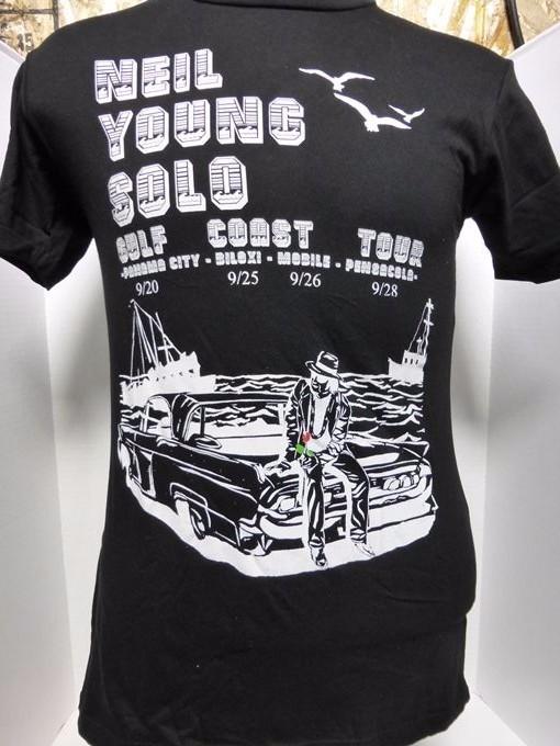 Neil Young Gulf Coast Tour shirt BRAND NEWSIZE SMALL ONLY SMALL SIZE Unisex T-Shirt XXXXL
Neil Young Gulf Coast Tour shirt BRAND NEWSIZE SMALL ONLY SMALL SIZE Unisex T-Shirt XXXXL