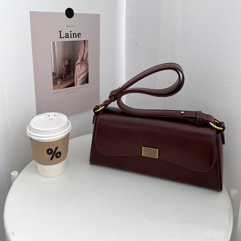 Весна-лето Текстурированная Сумка Подмышки для Женщин Классическая Кожаная PU Клапан Маленькая Квадратная Сумка Новые Женские Сумки Для Езды На Работу
Весна-лето Текстурированная Сумка Подмышки для Женщин Классическая Кожаная PU Клапан Маленькая Квадратная Сумка Новые Женские Сумки Для Езды На Работу