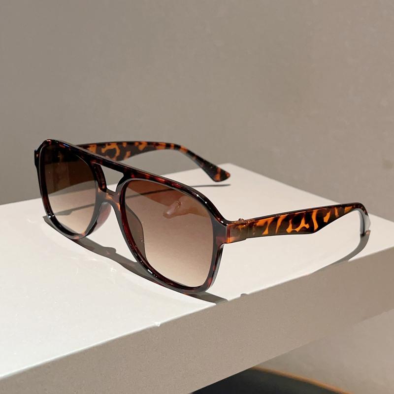 KAMMPT Vintage Pilot Sunglasses 2026 New Fashion Double Bridge Outdoor Casual Shades Men Women Trendy Brand Decor Sun Glasses as picture shows
KAMMPT Vintage Pilot Sunglasses 2026 New Fashion Double Bridge Outdoor Casual Shades Men Women Trendy Brand Decor Sun Glasses as picture shows