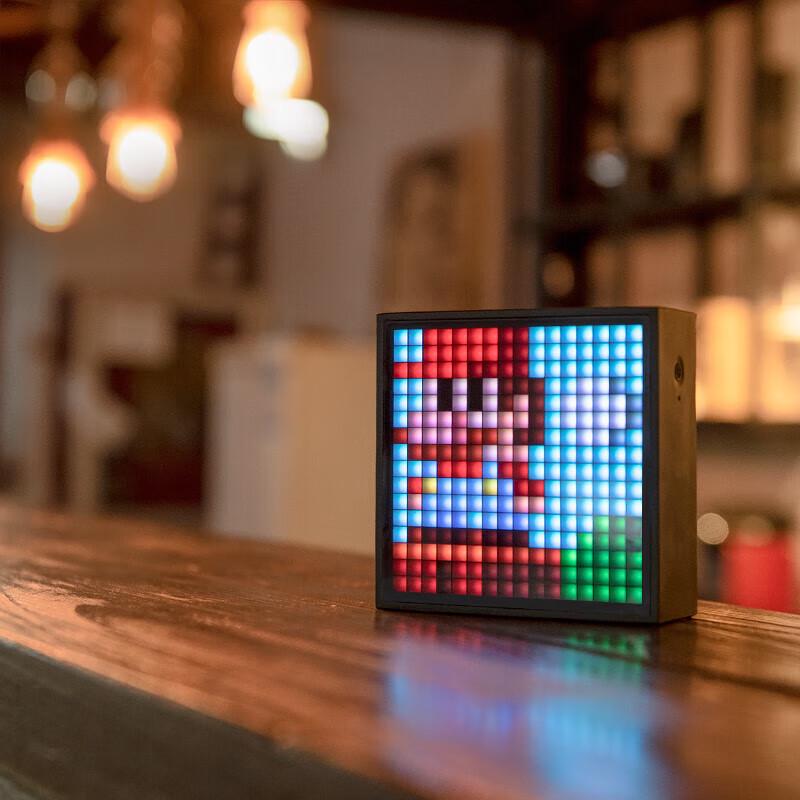 Divoom TimeBox-evo Pixel Art Speaker
Divoom TimeBox-evo Pixel Art Speaker