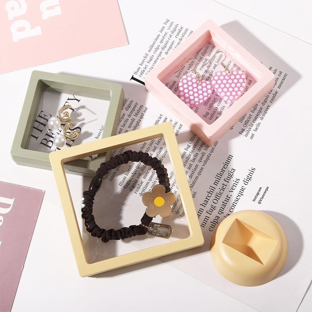 Suspension Protective PE Film Displays Case Transparent Jewelry Box Anti-oxidation Jewelry Display
Suspension Protective PE Film Displays Case Transparent Jewelry Box Anti-oxidation Jewelry Display