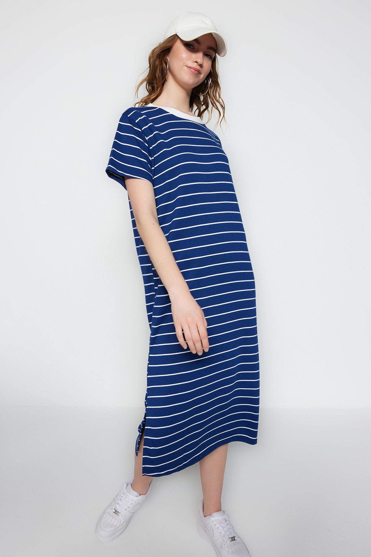 Women s Style Dress Navy Blue Striped Slit Detailed Shift Plain Maxi Knitted Dress L
Women s Style Dress Navy Blue Striped Slit Detailed Shift Plain Maxi Knitted Dress L