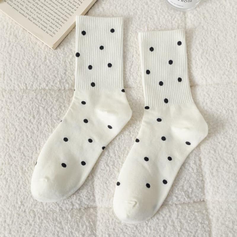 Women s Mid-Calf Polka Dot Sport Socks - Ins Style Breathable Mesh, Versatile for Students & Daily Wear, Non-Slip Comfort One Size
Women s Mid-Calf Polka Dot Sport Socks - Ins Style Breathable Mesh, Versatile for Students & Daily Wear, Non-Slip Comfort One Size
