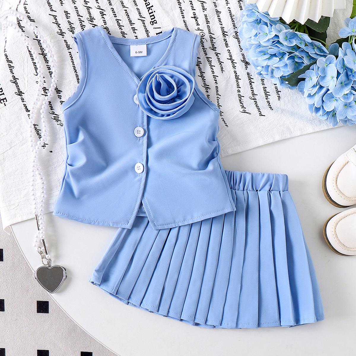 Girls Fashionable Blue Outfit - Summer Children s Academic-style T-shirt with Pleated Short Skirt Set 6-9M синий
Girls Fashionable Blue Outfit - Summer Children s Academic-style T-shirt with Pleated Short Skirt Set 6-9M синий