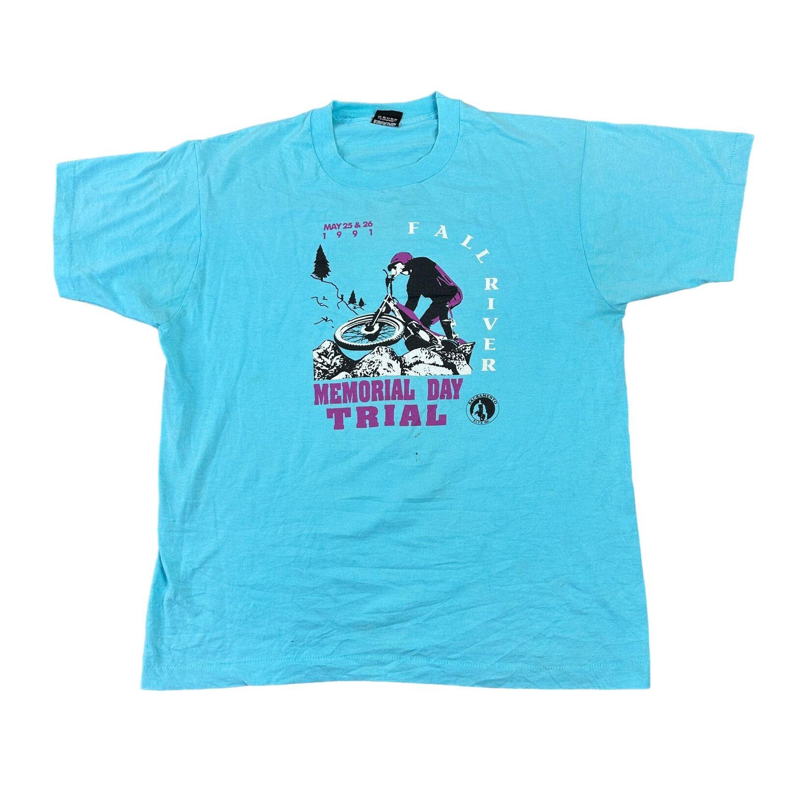 Vintage Graphic Print T-Shirt Mens Womens Tees Top Single Stitch USA 1991 Screen Stars Blue Mens S
Vintage Graphic Print T-Shirt Mens Womens Tees Top Single Stitch USA 1991 Screen Stars Blue Mens S
