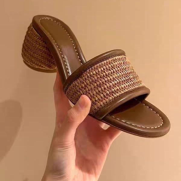 Sheepskin version of the new holiday style open-toed cool slippers women s retro versatile outer wear cool slippers 35 хаки
Sheepskin version of the new holiday style open-toed cool slippers women s retro versatile outer wear cool slippers 35 хаки