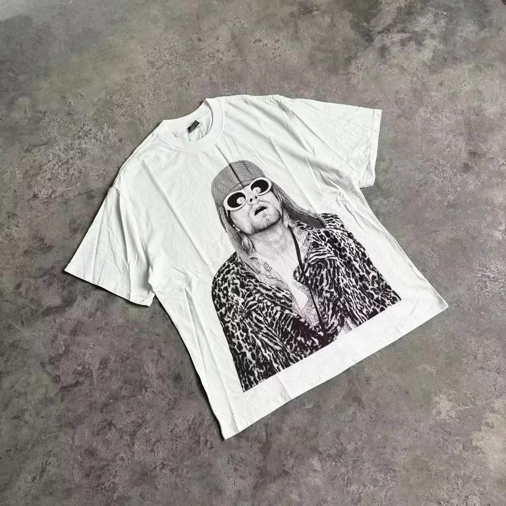 Rapper Fashion Vintage Graphic T-shirts Men Women Ocean Hip Hop Trend T Shirts Blond Oversized T-shirt Man Cotton Tshirt 3XL
Rapper Fashion Vintage Graphic T-shirts Men Women Ocean Hip Hop Trend T Shirts Blond Oversized T-shirt Man Cotton Tshirt 3XL