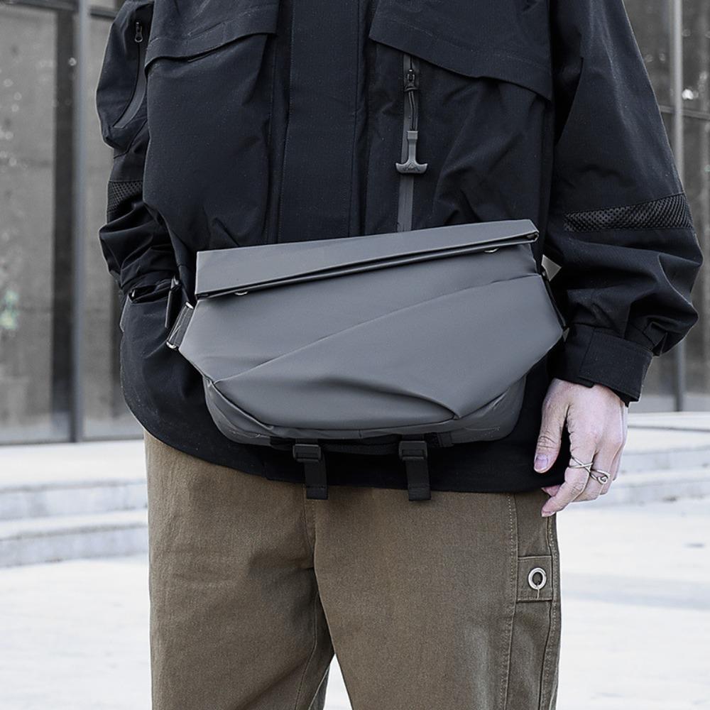 Waterproof Oxford Cloth Bag Men Large Capacity Chest Bag Wide Strap Shoulder Bag Travel синий
Waterproof Oxford Cloth Bag Men Large Capacity Chest Bag Wide Strap Shoulder Bag Travel синий