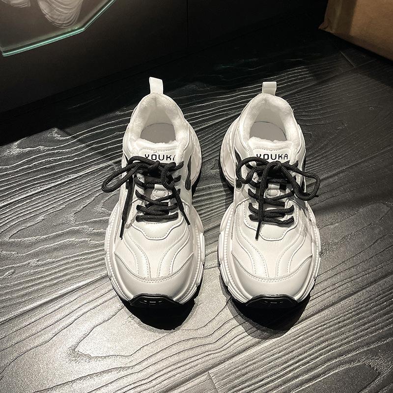 Casual trend fried street casual platform shoes women s 2024 autumn and winter new retro thin lightweight sports dad shoes 40 білий
Casual trend fried street casual platform shoes women s 2024 autumn and winter new retro thin lightweight sports dad shoes 40 білий