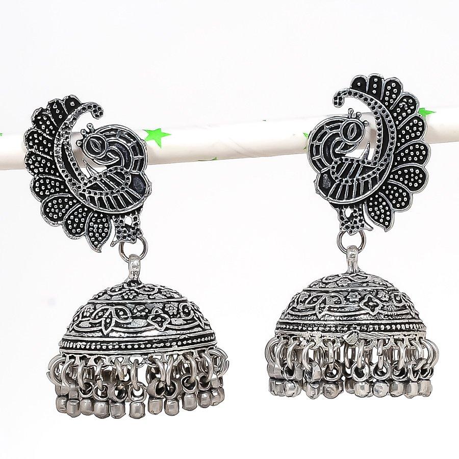 Натуральные индийские серьги Jhumki с драгоценным камнем, серебряные серьги в племенном стиле Бали, 2,17 дюйма, Q0z85
Натуральные индийские серьги Jhumki с драгоценным камнем, серебряные серьги в племенном стиле Бали, 2,17 дюйма, Q0z85