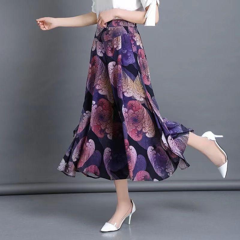 Women s Fashion Large Culottes Summer National Style Wide Leg Skirt Pants Elastic High Waist Korean Chiffon Bell Bottom 4XL фіолетовий
Women s Fashion Large Culottes Summer National Style Wide Leg Skirt Pants Elastic High Waist Korean Chiffon Bell Bottom 4XL фіолетовий