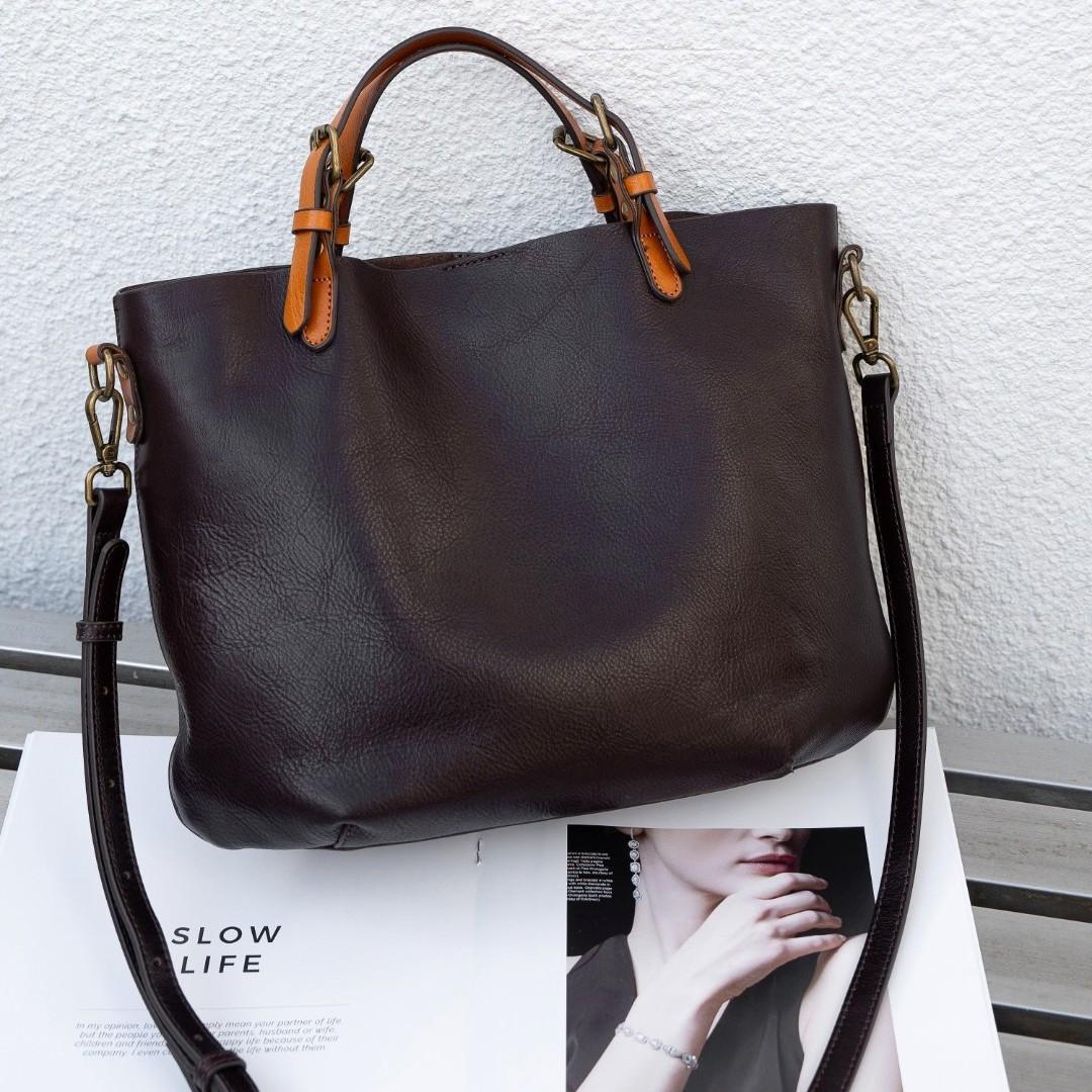 2026 Autumn/Winter New Head Layer Large Capacity Shoulder Bag
2026 Autumn/Winter New Head Layer Large Capacity Shoulder Bag