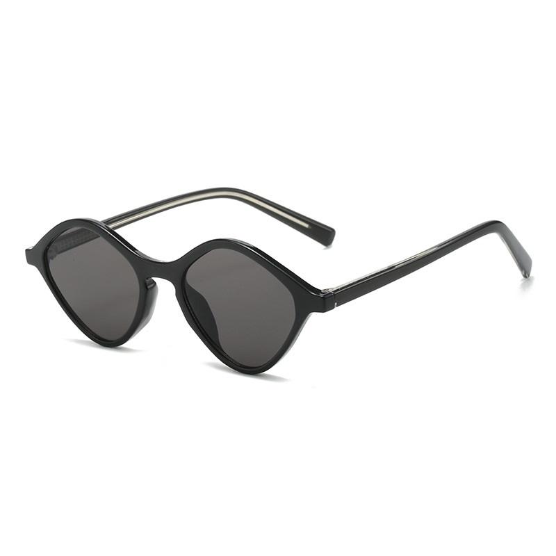 Vintage Retro Small Polygon Square Sunglasses for Women High Quality Fashion Glasses Men Trending Punk Sun Eyeglasses Sunglasses UV400 Oculus as picture
Vintage Retro Small Polygon Square Sunglasses for Women High Quality Fashion Glasses Men Trending Punk Sun Eyeglasses Sunglasses UV400 Oculus as picture