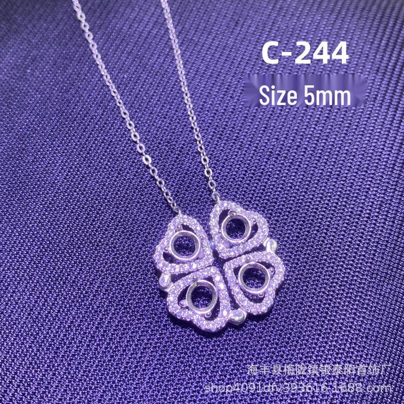 S925 Sterling Silver Four-Leaf Clover Clavicle Necklace with Jade Cabochon Setting
S925 Sterling Silver Four-Leaf Clover Clavicle Necklace with Jade Cabochon Setting