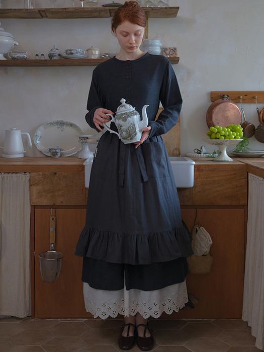 ho`me Classic linen layered apron stripes
ho`me Classic linen layered apron stripes