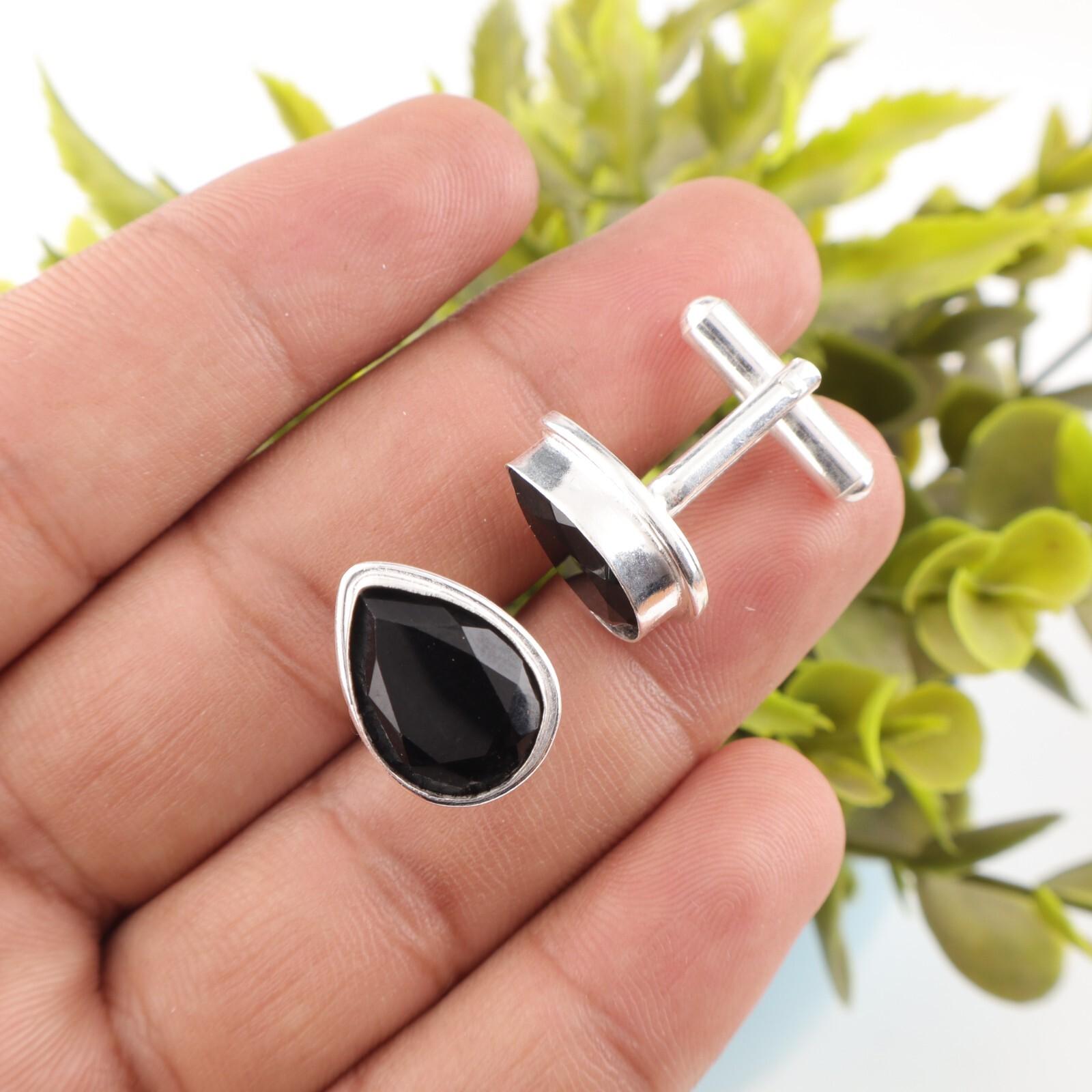 Natural Black Onyx Gemstone 925 Stamped Silver Jewelry Handmade Cufflinks 0.66 CL-6-17
Natural Black Onyx Gemstone 925 Stamped Silver Jewelry Handmade Cufflinks 0.66 CL-6-17