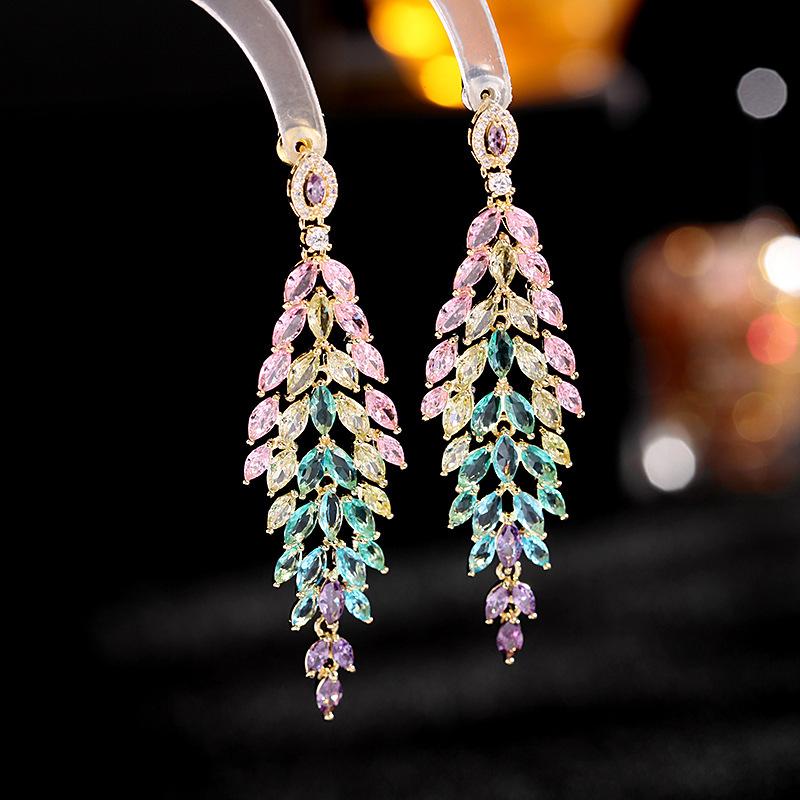 Europe And America New Style Vintage Tassel Earrings Colorful Cubic Zirconia Earrings Banquet Dress Accessories Leaf Earrings
Europe And America New Style Vintage Tassel Earrings Colorful Cubic Zirconia Earrings Banquet Dress Accessories Leaf Earrings