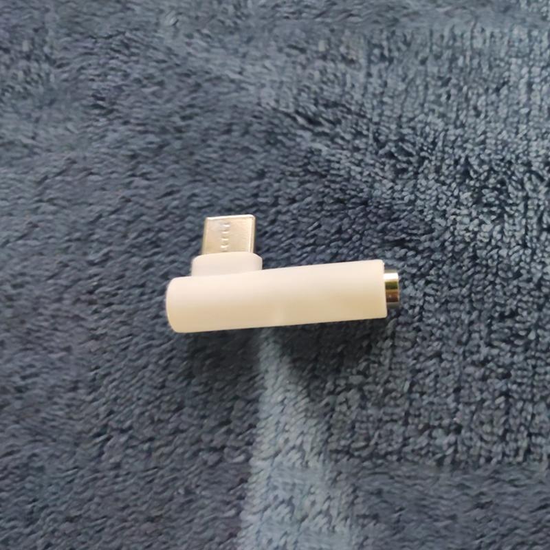 Type-C To 3.5Mm Jack Converter Earphone Audio Adapter Cable Usb Type C To 3.5Mm Headphone Aux Cable
Type-C To 3.5Mm Jack Converter Earphone Audio Adapter Cable Usb Type C To 3.5Mm Headphone Aux Cable