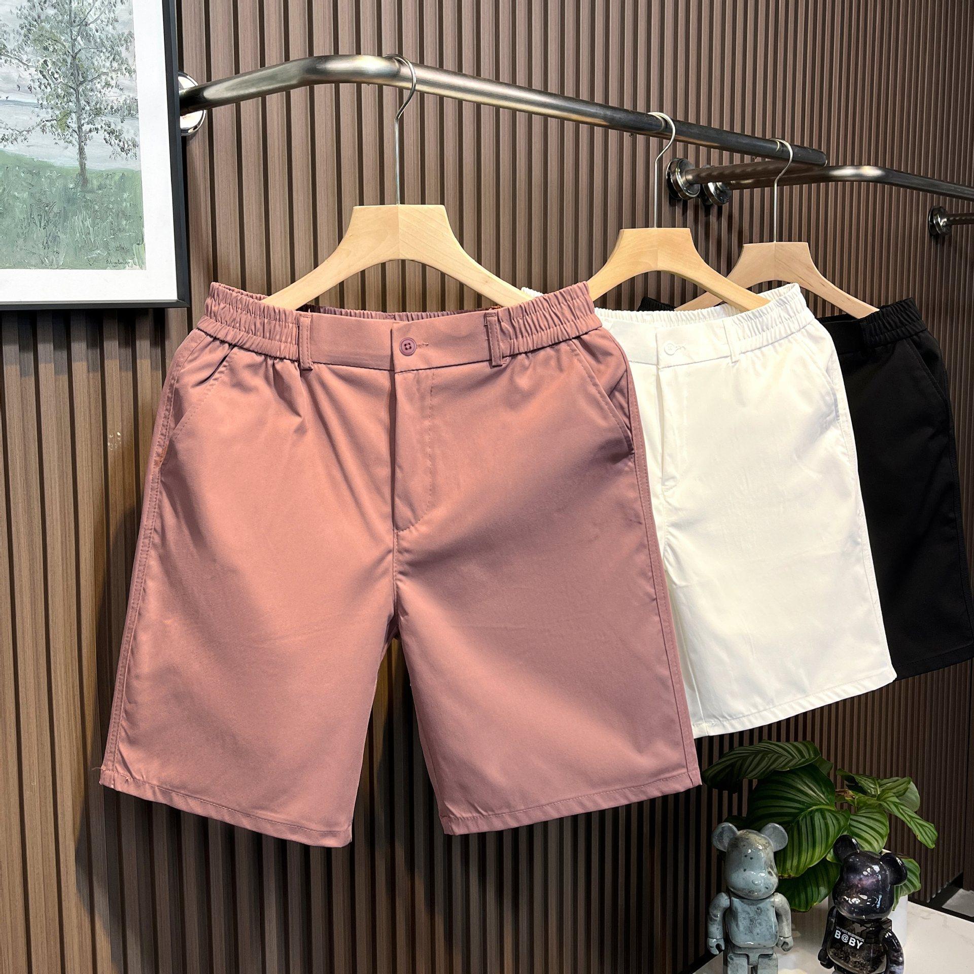Trendy Men s Solid Color Casual Shorts, Elastic Waist Summer Shorts with Relaxed Fit, Versatile Shorts for Daily Wear & Casual Outings 3XL
Trendy Men s Solid Color Casual Shorts, Elastic Waist Summer Shorts with Relaxed Fit, Versatile Shorts for Daily Wear & Casual Outings 3XL