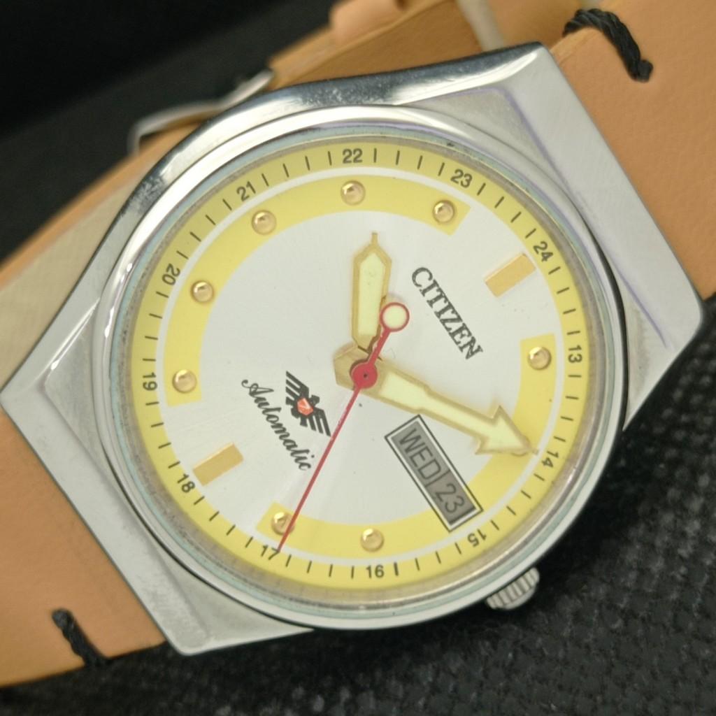 USED VINTAGE CITIZEN AUTOMATIC 8200 JAPAN MENS DAY/DATE SILVER WATCH a308398-9 SKU587a-a308398
USED VINTAGE CITIZEN AUTOMATIC 8200 JAPAN MENS DAY/DATE SILVER WATCH a308398-9 SKU587a-a308398