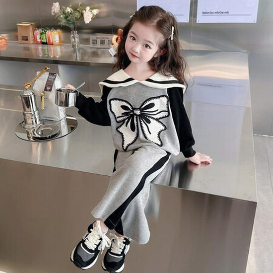 Стильный костюм-двойка для малышки с воротником-куклой и бантом, 2023: Мода осень/зима 100cm
Стильный костюм-двойка для малышки с воротником-куклой и бантом, 2023: Мода осень/зима 100cm