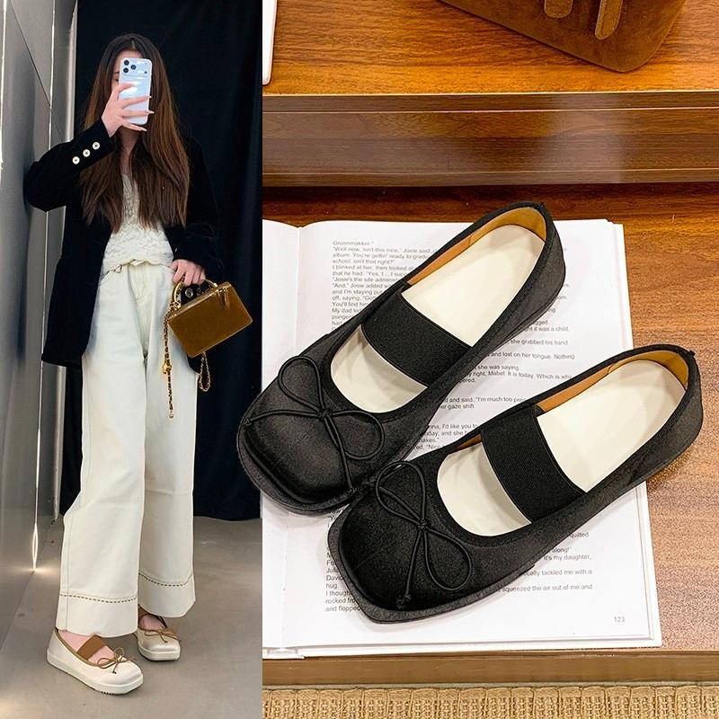 Baotou Sandals Women s 2026 Summer New Bow Pointed Toe Stiletto Beautiful High Heels 40 чорний
Baotou Sandals Women s 2026 Summer New Bow Pointed Toe Stiletto Beautiful High Heels 40 чорний