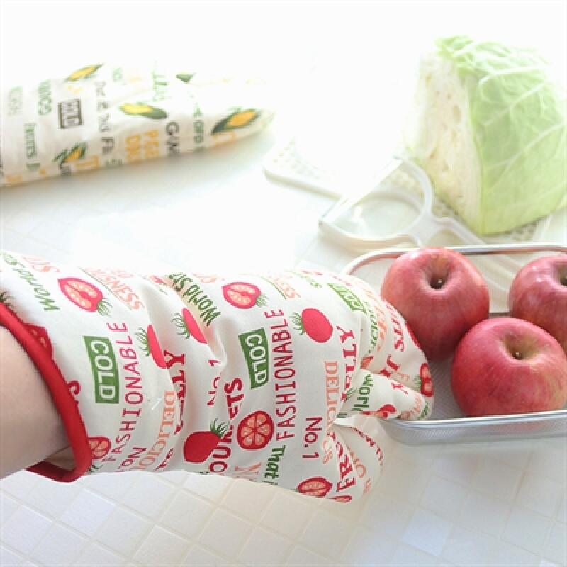 Stitch oven mitts tomato
Stitch oven mitts tomato
