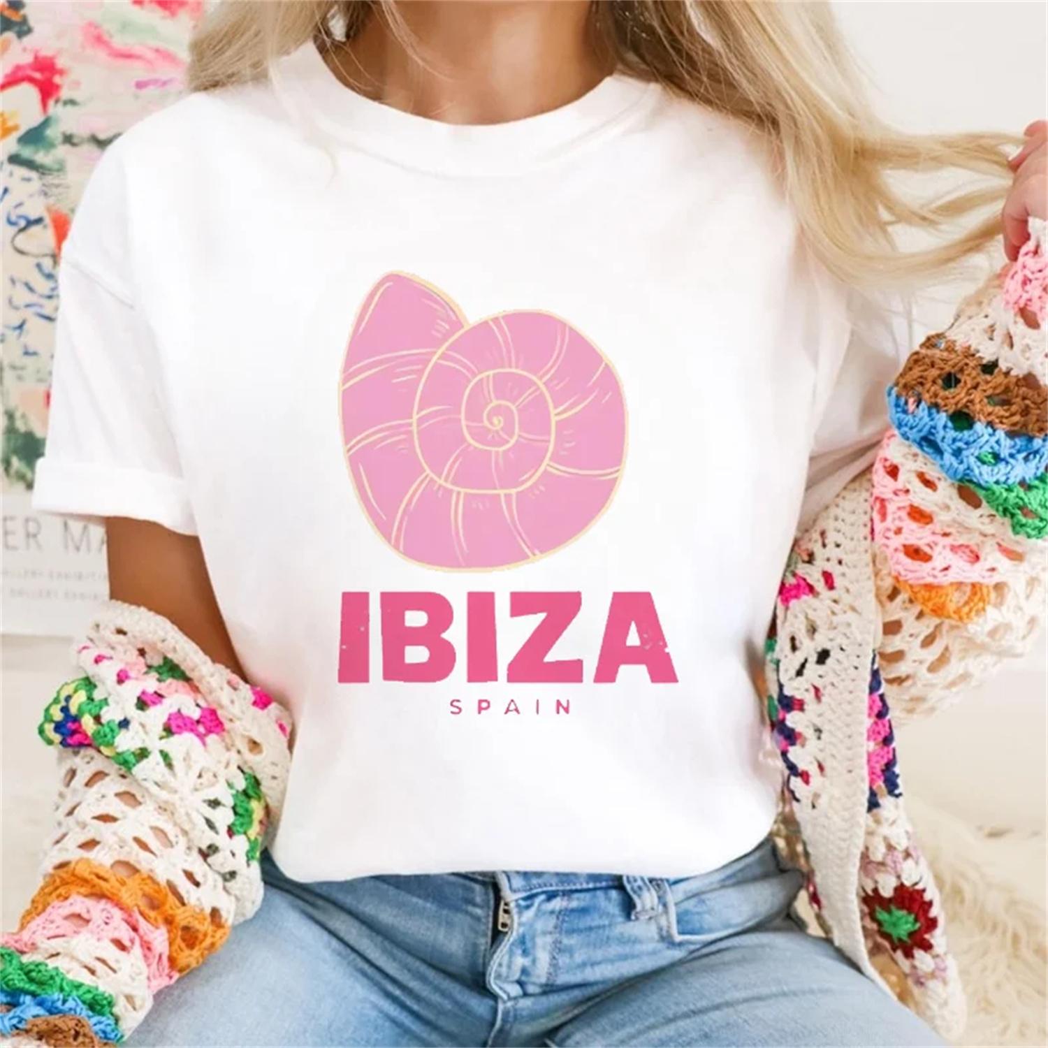 Women s Cartoon Printed T-Shirt Beach Aesthetic Clothing Fashionable Round Neck Summer Top Pattern Basic Casual Popular T-Shirt XXXXXL
Women s Cartoon Printed T-Shirt Beach Aesthetic Clothing Fashionable Round Neck Summer Top Pattern Basic Casual Popular T-Shirt XXXXXL