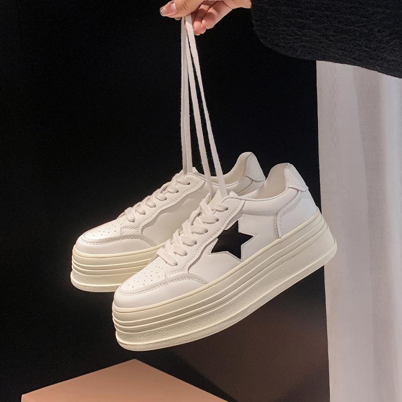 Sponge Cake Thick Bottom Small White Shoes Women s Spring and Summer All-match Sports Casual Women s Shoes Retro Sneakers Women s Trendy Shoes
Sponge Cake Thick Bottom Small White Shoes Women s Spring and Summer All-match Sports Casual Women s Shoes Retro Sneakers Women s Trendy Shoes