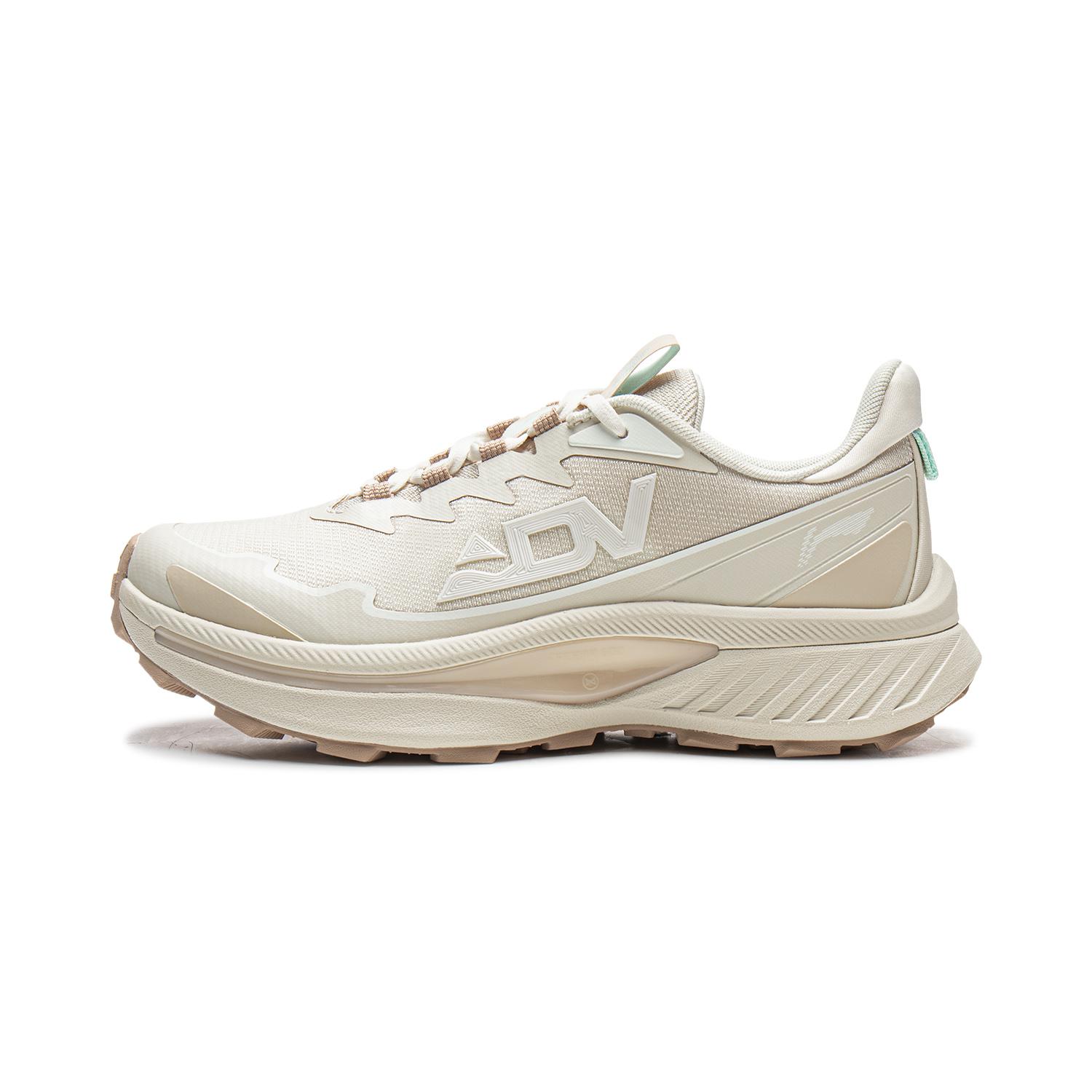 Li Ning Chasing The Sky Cushioning Slip Resistant Abrasion Resistant Rebound Low top Trail Running Shoes Women s ARNW008-1 37
Li Ning Chasing The Sky Cushioning Slip Resistant Abrasion Resistant Rebound Low top Trail Running Shoes Women s ARNW008-1 37