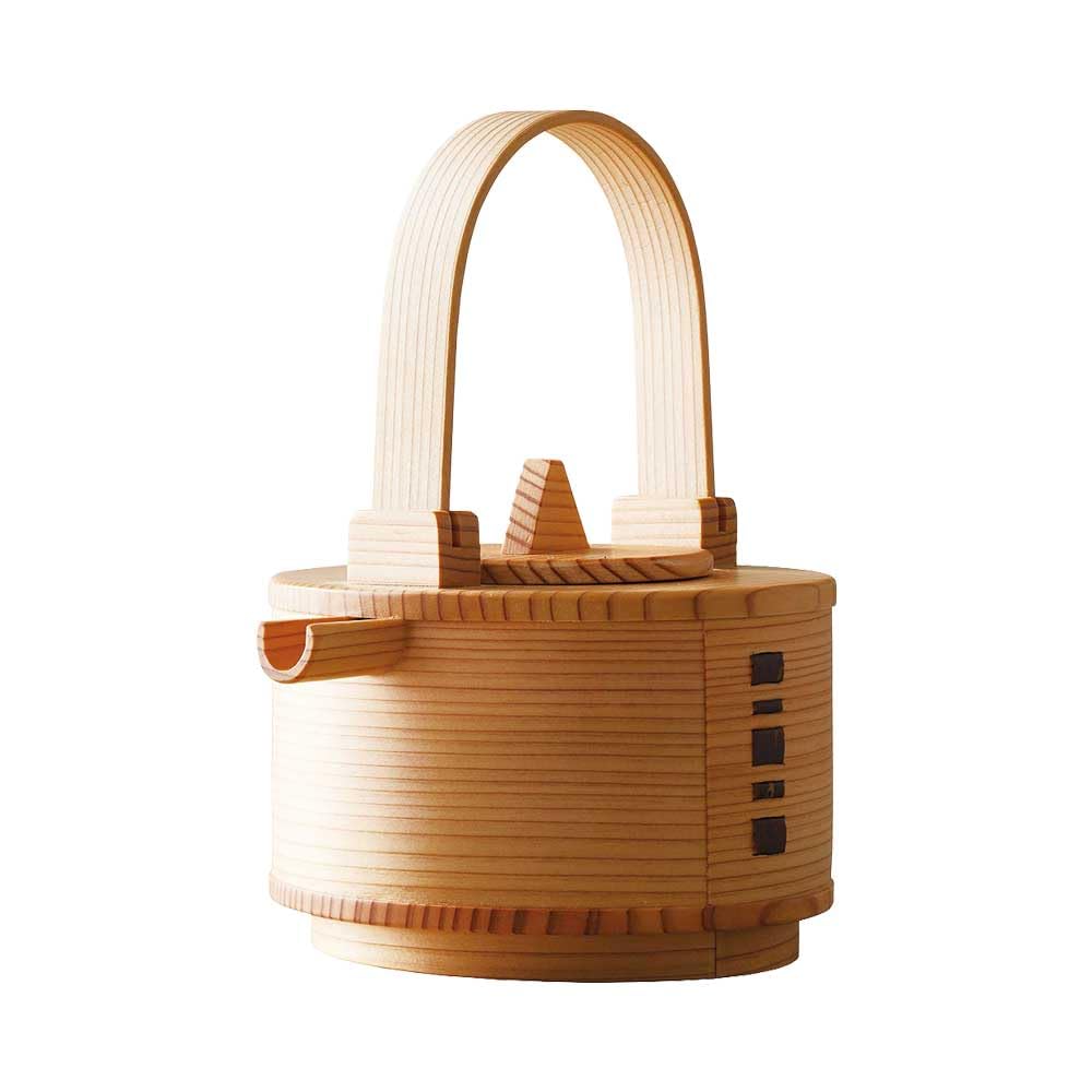 Yamako Odate Magewappa Sake Server 20290 (2 cups)
Yamako Odate Magewappa Sake Server 20290 (2 cups)