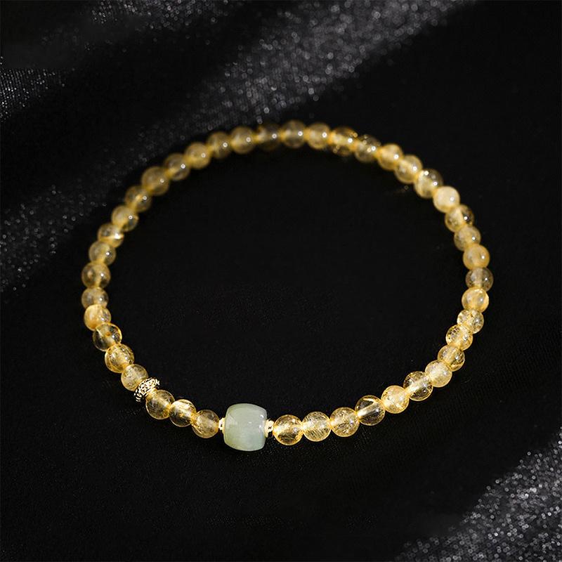 Yellow hair crystal beaded bracelet, simple temperament, high-end bracelet, niche light luxury and versatile fashion jewelry.
Yellow hair crystal beaded bracelet, simple temperament, high-end bracelet, niche light luxury and versatile fashion jewelry.