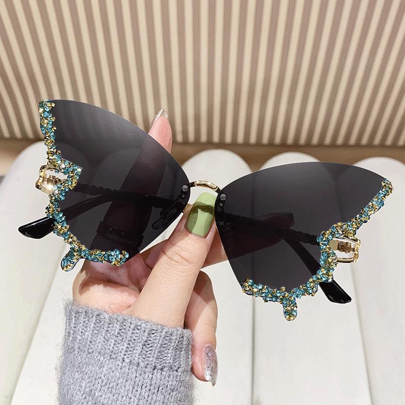 Large Frame Diamond-Encrusted Butterfly Sunglasses Photo Performance Props Glasses Women S Sunglasses Uv Protection
Large Frame Diamond-Encrusted Butterfly Sunglasses Photo Performance Props Glasses Women S Sunglasses Uv Protection