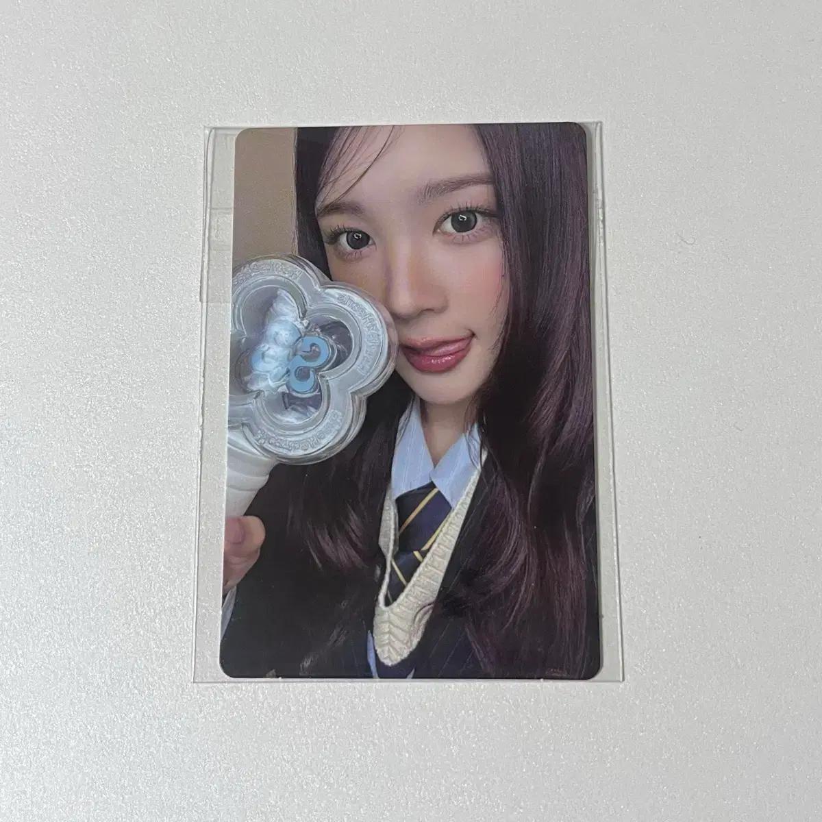 HEARTS2HEARTS Eina Cheer Stick Poka Unopened
HEARTS2HEARTS Eina Cheer Stick Poka Unopened