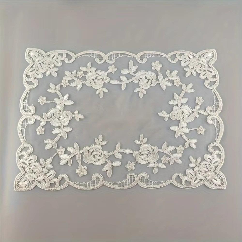 Light Luxury Polyester Lace Placemat Embroidered French Retro Style Decorative Dust Cover Rectangular Dining Mat Vase Mat бежевий
Light Luxury Polyester Lace Placemat Embroidered French Retro Style Decorative Dust Cover Rectangular Dining Mat Vase Mat бежевий