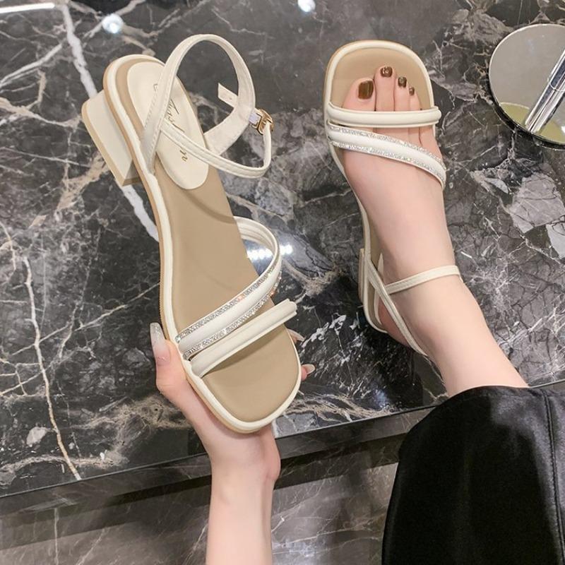 Women s Shoes - Strappy Sandals, New Style, Chunky Heels, High Heels 40 бежевий
Women s Shoes - Strappy Sandals, New Style, Chunky Heels, High Heels 40 бежевий
