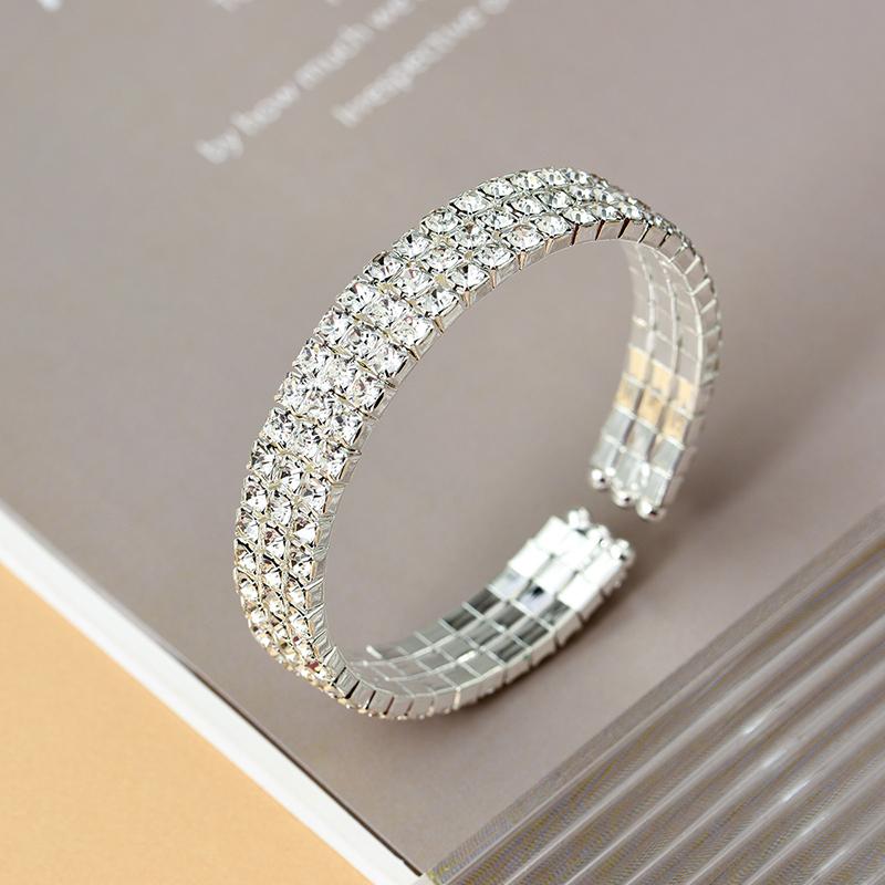 Classic Multilayer Shiny Crystal Rhinestone Cuff Bracelets Bangles Women Wristband Gold Copper Color Wedding Bracelet Zircon
Classic Multilayer Shiny Crystal Rhinestone Cuff Bracelets Bangles Women Wristband Gold Copper Color Wedding Bracelet Zircon
