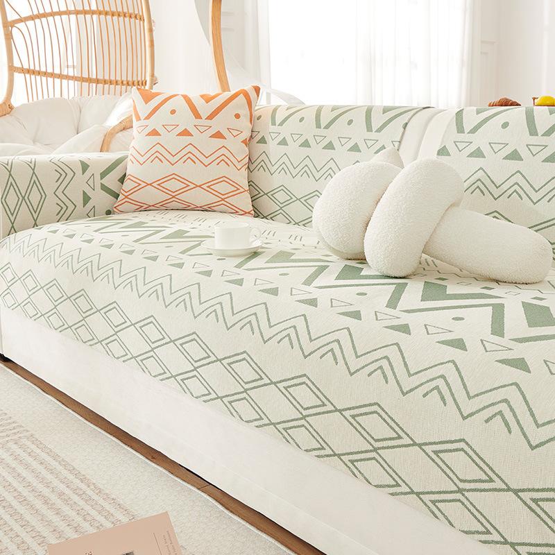 Чехлы для дивана из синели в богемном стиле, чехол для дивана для завтрака, Нескользящий, универсальный чехол для четырех сезонов, чехол на спинку, полотенце, не царапается 70*70cm
Чехлы для дивана из синели в богемном стиле, чехол для дивана для завтрака, Нескользящий, универсальный чехол для четырех сезонов, чехол на спинку, полотенце, не царапается 70*70cm