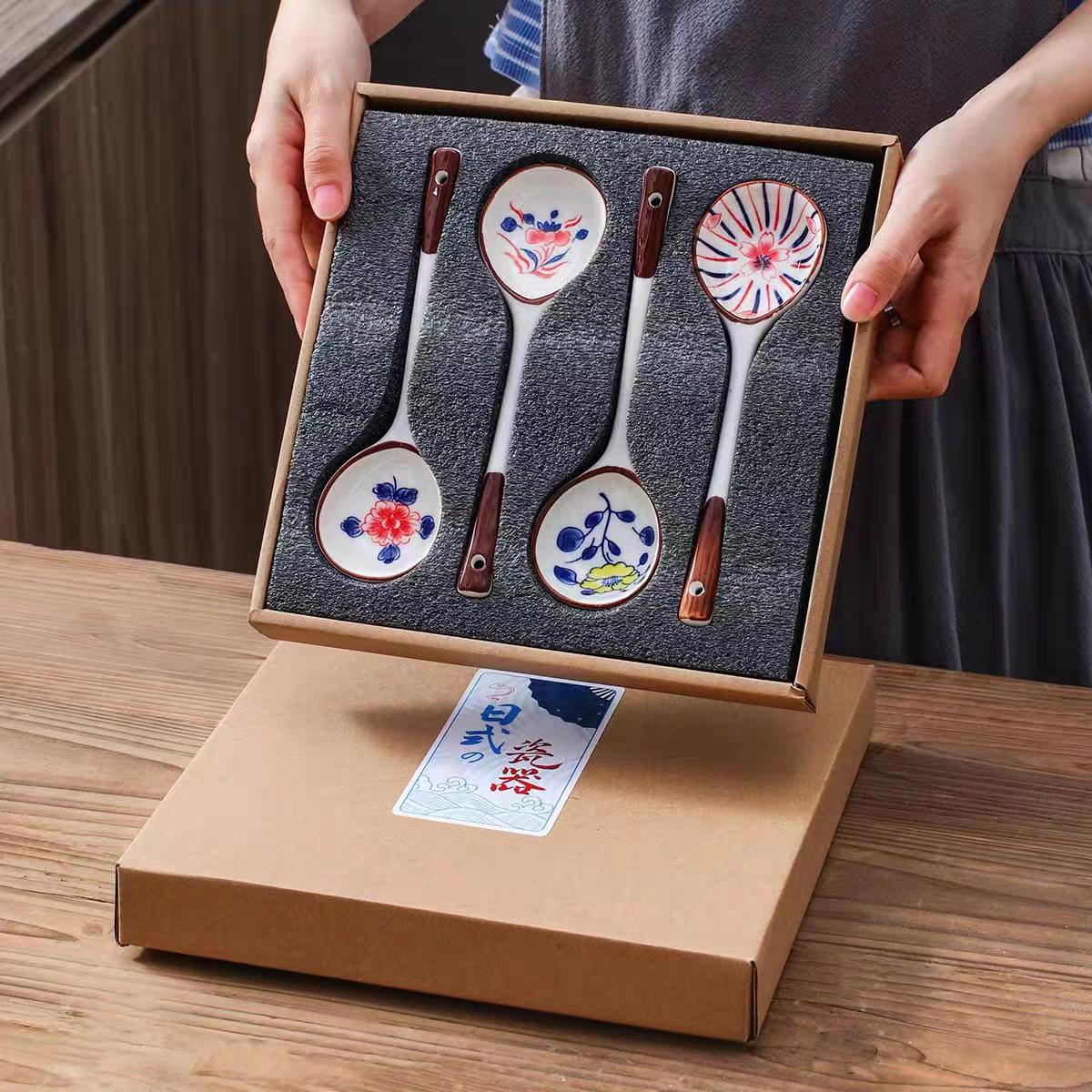 Gift Set Household Ceramic Spoon Hand-painted High-value Long-handled Spoon Creative Dessert Spoon Eco-friendly Underglaze Paint хаки
Gift Set Household Ceramic Spoon Hand-painted High-value Long-handled Spoon Creative Dessert Spoon Eco-friendly Underglaze Paint хаки