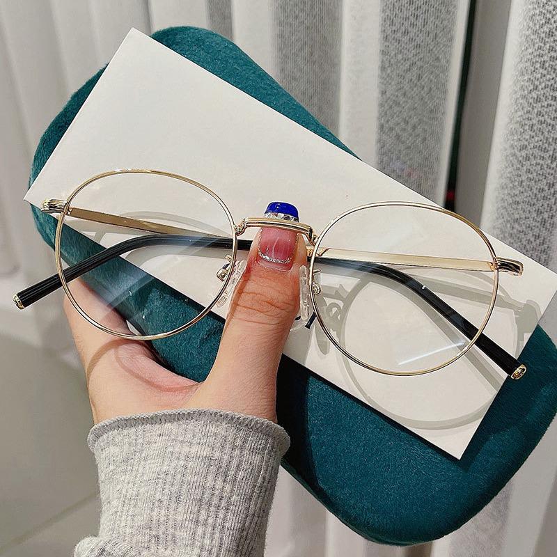 2024 Suzy Round Metal Frame Retro Women s Anti-Blue Light Glasses, Super Lightweight, Prescription Compatible
2024 Suzy Round Metal Frame Retro Women s Anti-Blue Light Glasses, Super Lightweight, Prescription Compatible