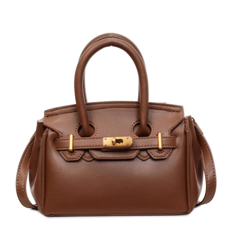 This year s popular platinum bag early spring new handbag Maillard shoulder bag retro commuter messenger bag women коричневый
This year s popular platinum bag early spring new handbag Maillard shoulder bag retro commuter messenger bag women коричневый