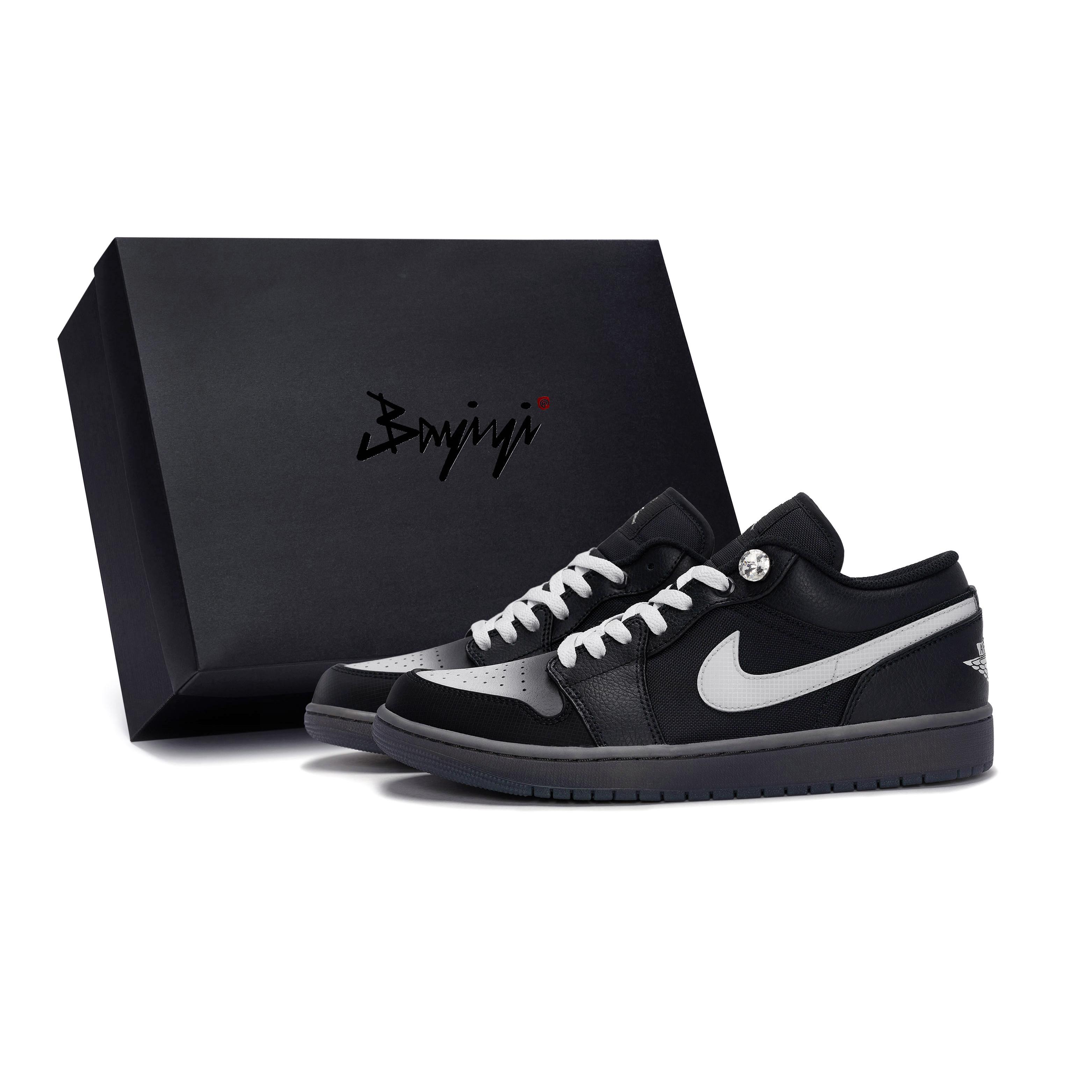 Jordan Air Jordan 1 Vintage Basketball Shoes Unisex Low Top White HV5968-001(Team80-S-BOX) 35.5
Jordan Air Jordan 1 Vintage Basketball Shoes Unisex Low Top White HV5968-001(Team80-S-BOX) 35.5