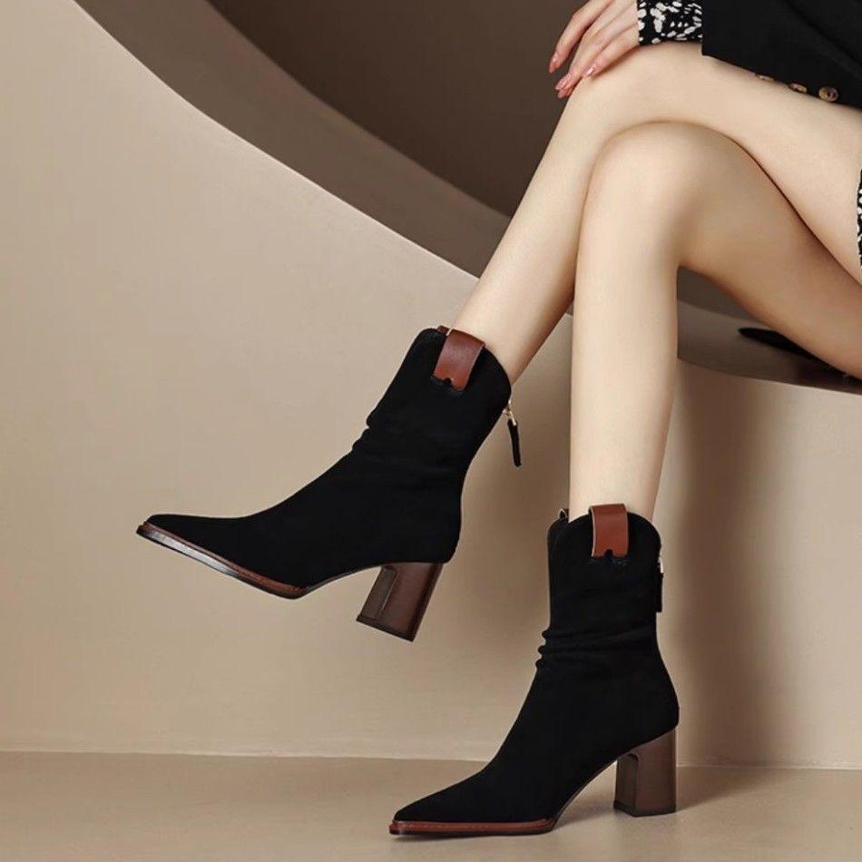 Винтажные замшевые женские ковбойские сапоги: Коричневые присборенные туфли-лодочки с острым носком и наборным каблуком 2025 34
Винтажные замшевые женские ковбойские сапоги: Коричневые присборенные туфли-лодочки с острым носком и наборным каблуком 2025 34