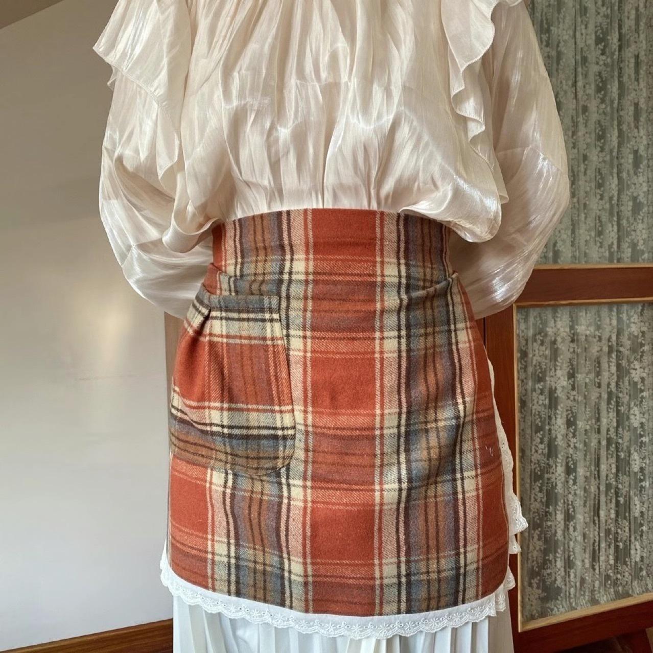 Half body pure cotton lace apron plaid ins style overalls
Half body pure cotton lace apron plaid ins style overalls